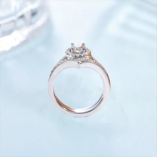 VOPU 1.5 CARAT MOISSANITE RING IS STYLISH AND ELEGANT FOR MAN AND WOMEN